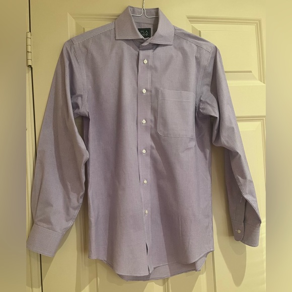 Traveler Collection Tailored Fit Button-Down Collar Traveler Dress Shirt. - Picture 1 of 5